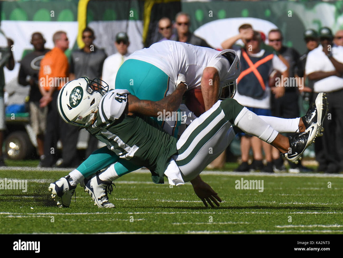 East Rutherford, New Jersey, USA. 24th Sep, 2017. Dolphins Quarterback ...