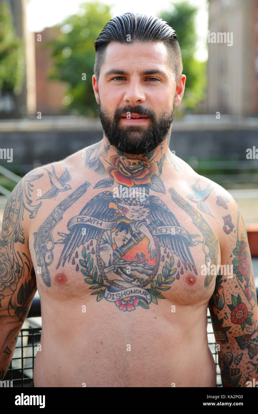 Worlds most tattooed man hi-res stock photography and images - Alamy Worlds most tattooed man hi-res stock photography and images - Alamy