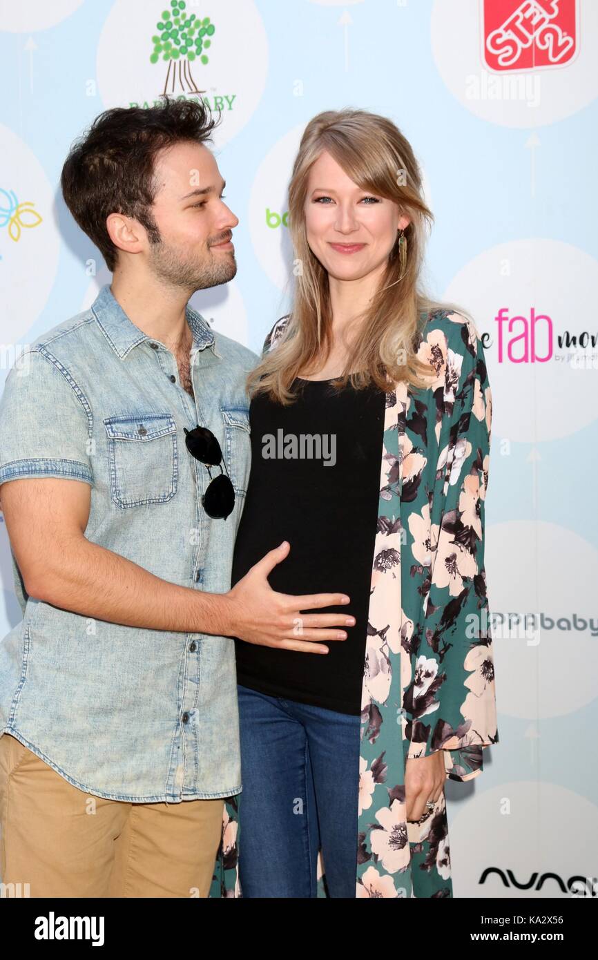 Los Angeles, CA, USA. 23rd Sep, 2017. Nathan Kress, London Elise Kress