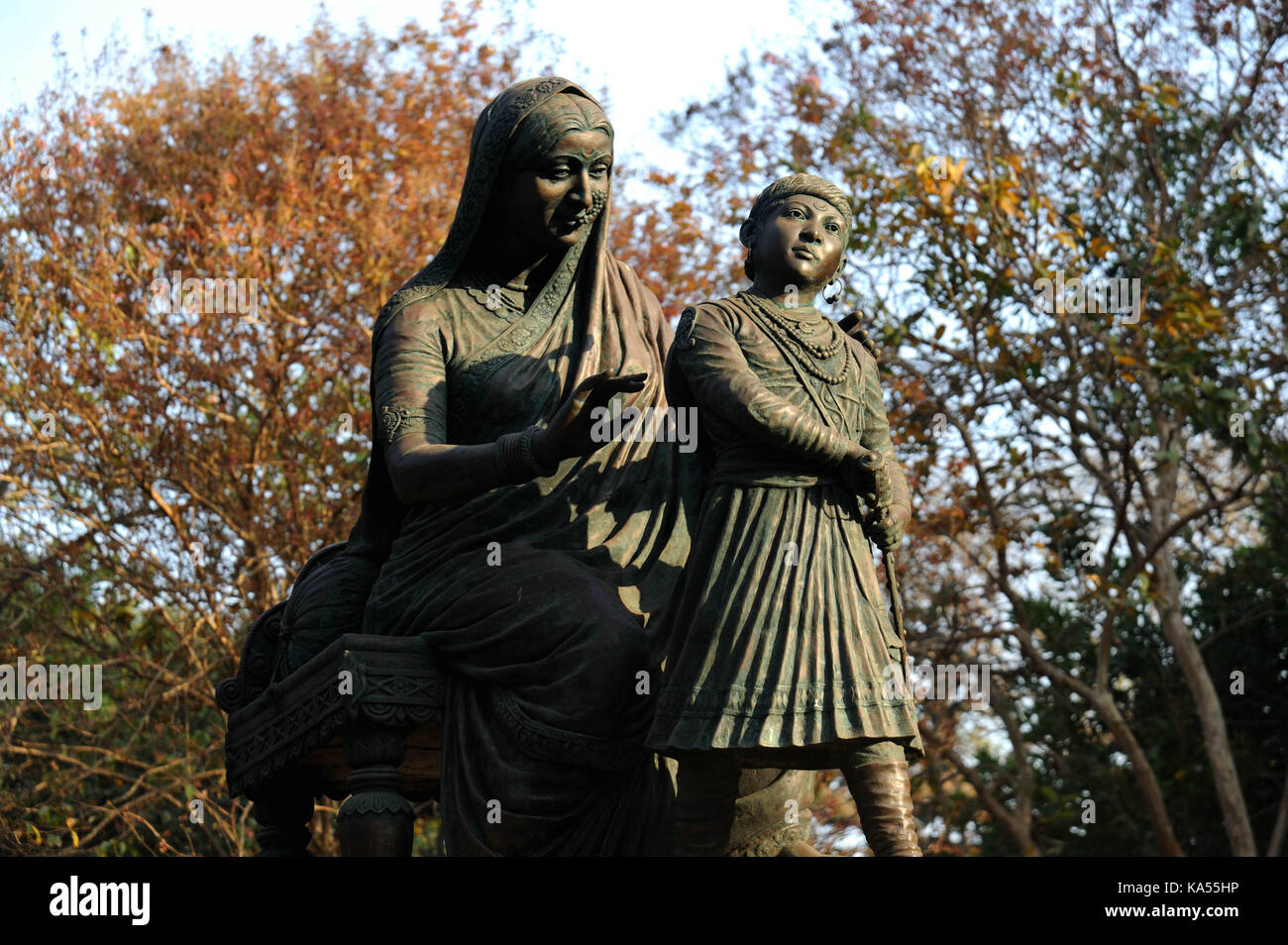 Jijabai And Shivaji Maharaj Statue Victoria Garden Mumbai Stock Photo Alamy