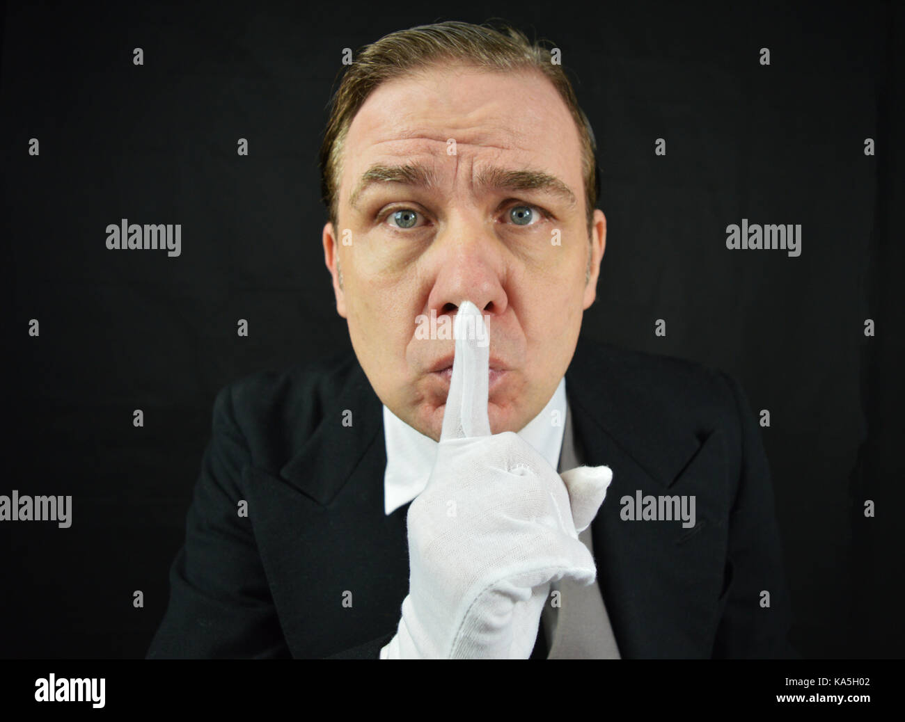 Jeeves butler hi res stock photography and images Alamy