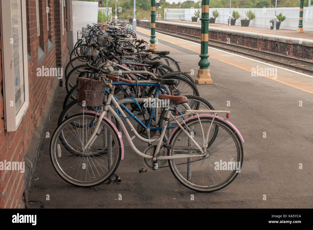 Cycle Rack Train Station cycle rack hi-res stock photography and images - Alamy