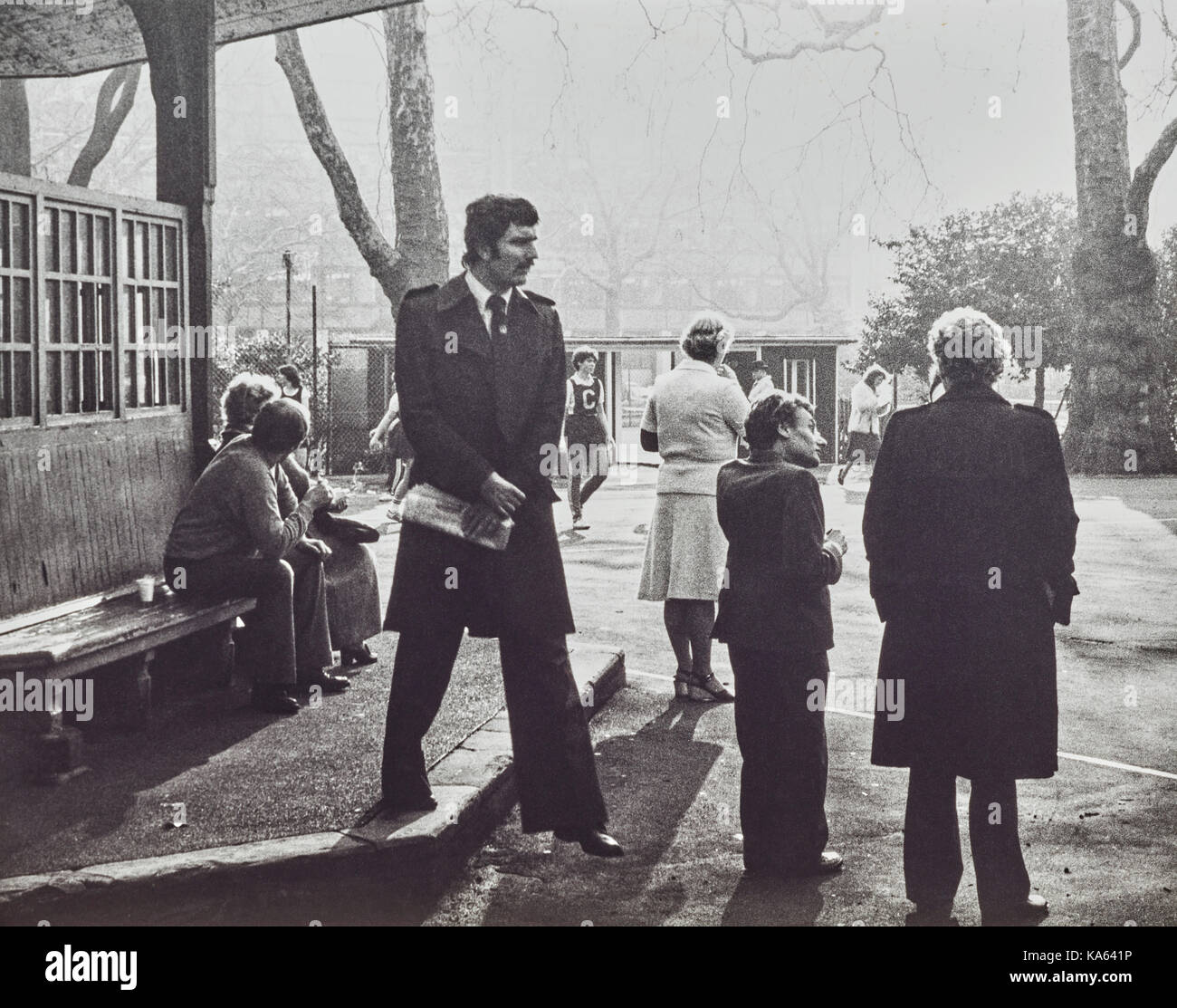 1980s candid hi-res stock photography and images - Alamy