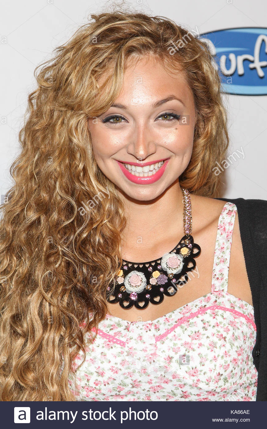 Watch Lissa Lauria video Watch Lissa Lauria video
