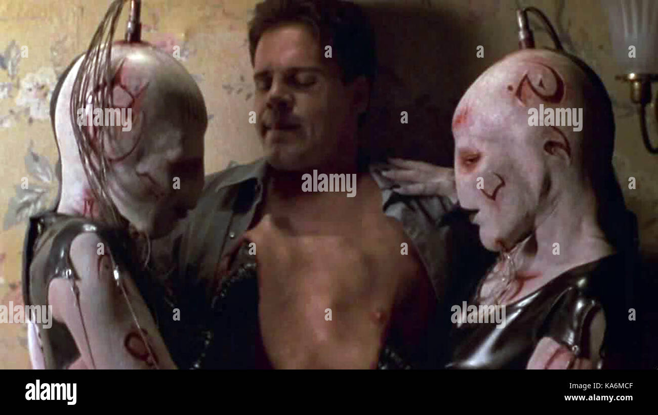 HELLRAISER: INFERNO (2000) CRAIG SHEFFER SCOTT DERRICKSON (DIR) MOVIESTORE  COLLECTION LTD Stock Photo - Alamy, image size:1300x821