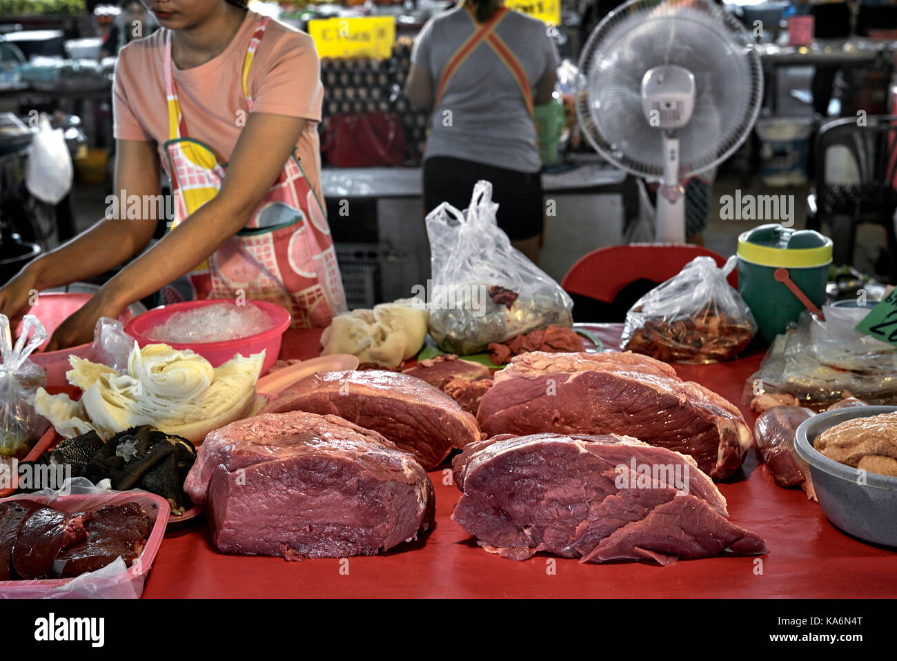 Asian meat markets hires stock photography and images Alamy