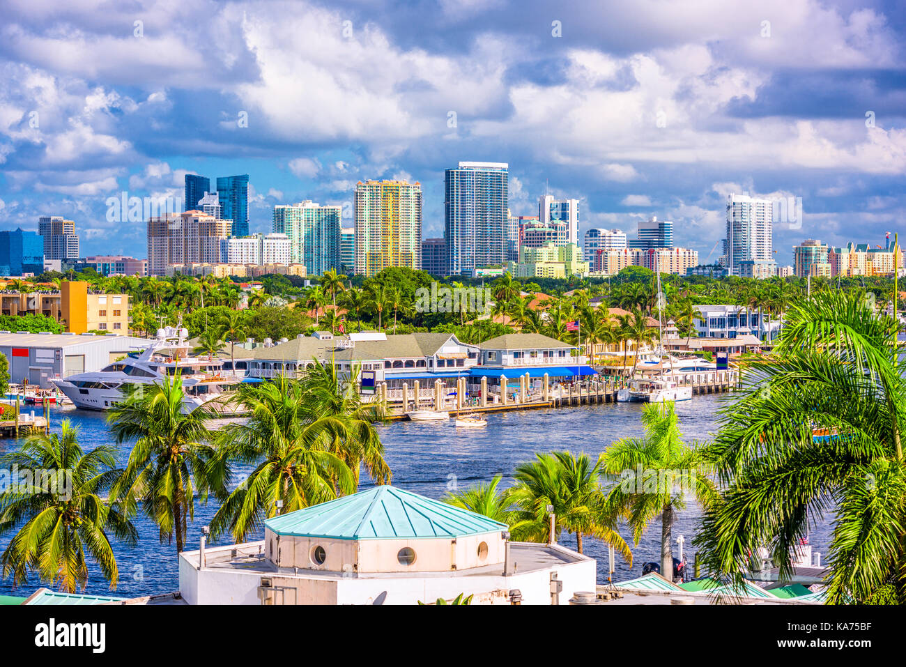 Fort Lauderdale, Florida, USA skyline Stock Photo Alamy