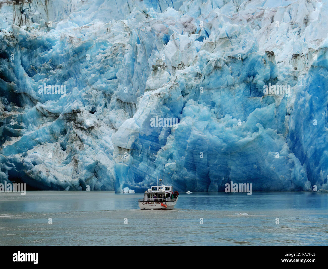 Tourist boat, Sawyer Glacier, Tracey Arm Fjord, Alaska, USA. Stock Photo