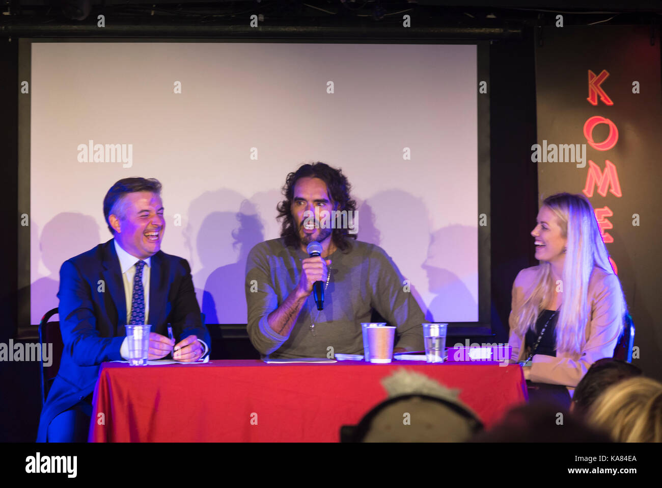 Brighton, UK. 25th Sep, 2017. Russell Brand and Jon Ashworth MP, Shadow Secretary of State for Health in conversation about addiction entitled Breaking the Habit at the Komedia Theatre. The event is part of The World Transformed - events organised by Momentum during the labour party conference 2017 in Brighton, England, UK 25/092017 Credit: Bjanka Kadic/Alamy Live News Stock Photo