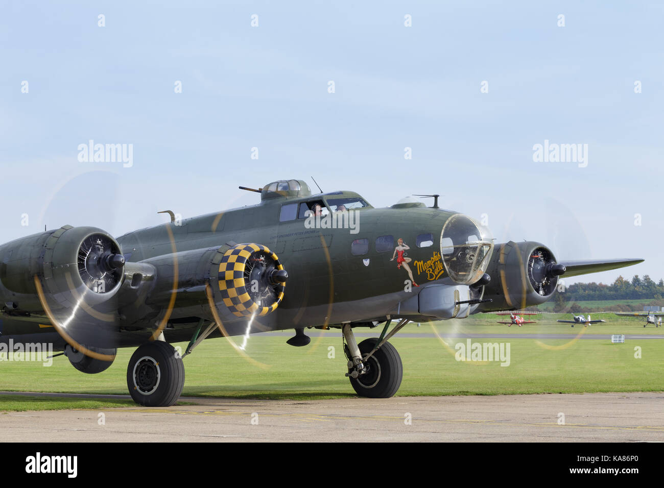 Duxford, UK. 24th Sep, 2017. B-17 Flying Fortress Sally B starts her ...