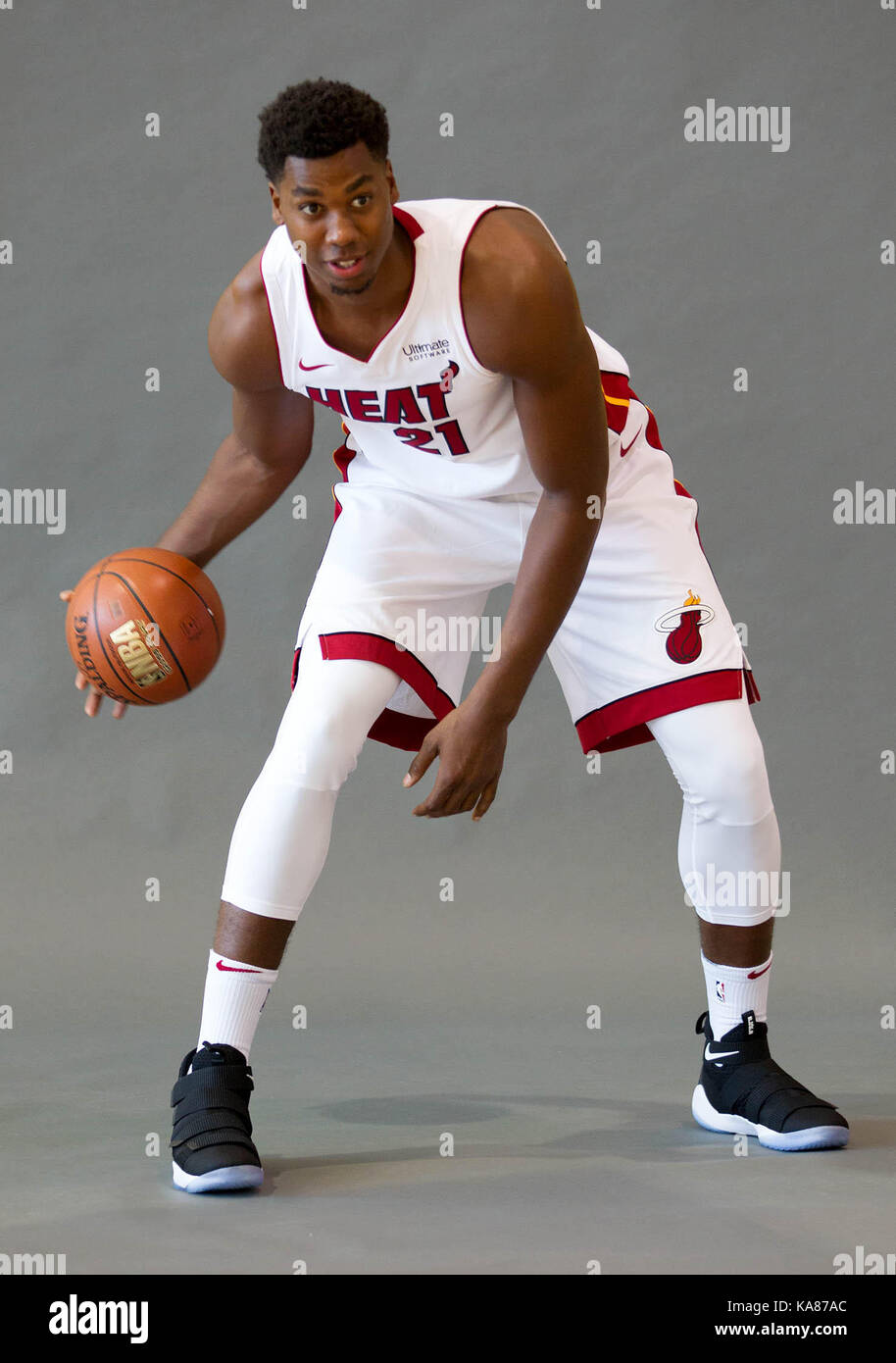 NBA Miami Heat Hassan Whiteside #21 Autographed Signed 8 x 10 Photograph  Photo