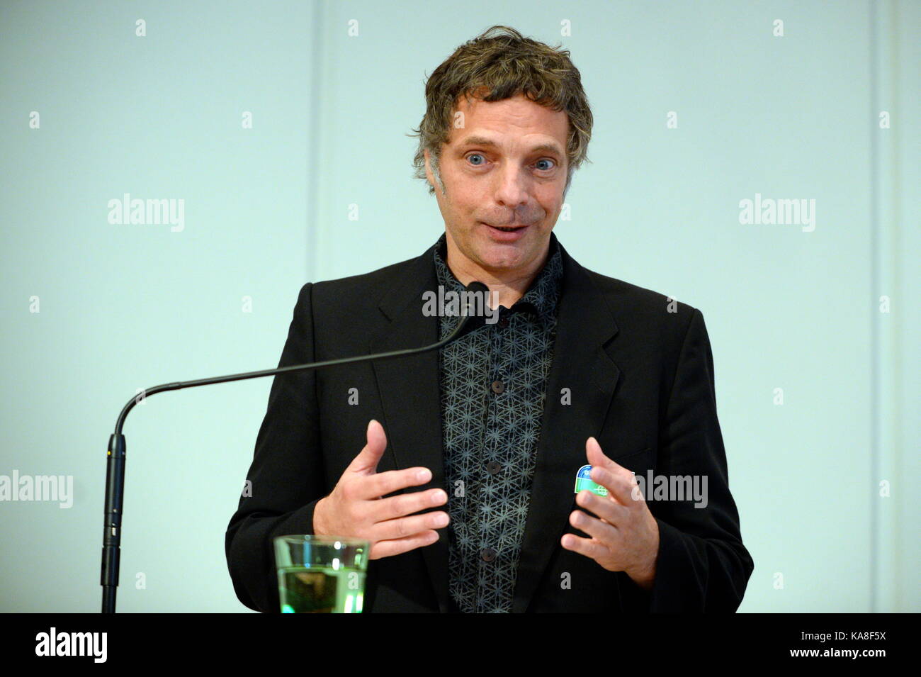 Vienna, Austria. 26th Sep, 2017. Press conference with  environmental chemist Helmut Burtscher-Schaden from Global 2000 on current environmental policy issues. Credit: Franz Perc/Alamy Live News Stock Photo