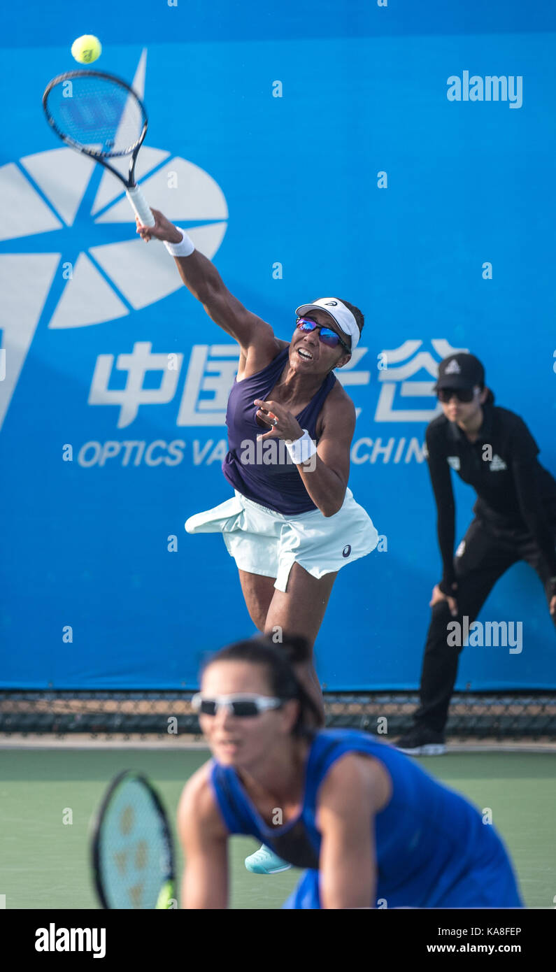 Wuhan, China. 26th Sep, 2017. Raquel Atawo (Top) of the United States