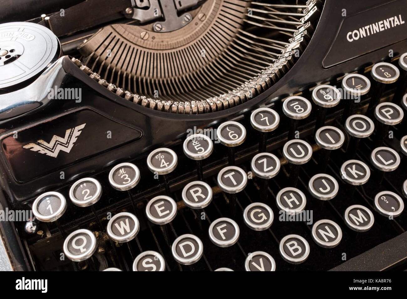 German 'Continental' model typewriter, circa 1940s. Close up of the keys Stock Photo Alamy