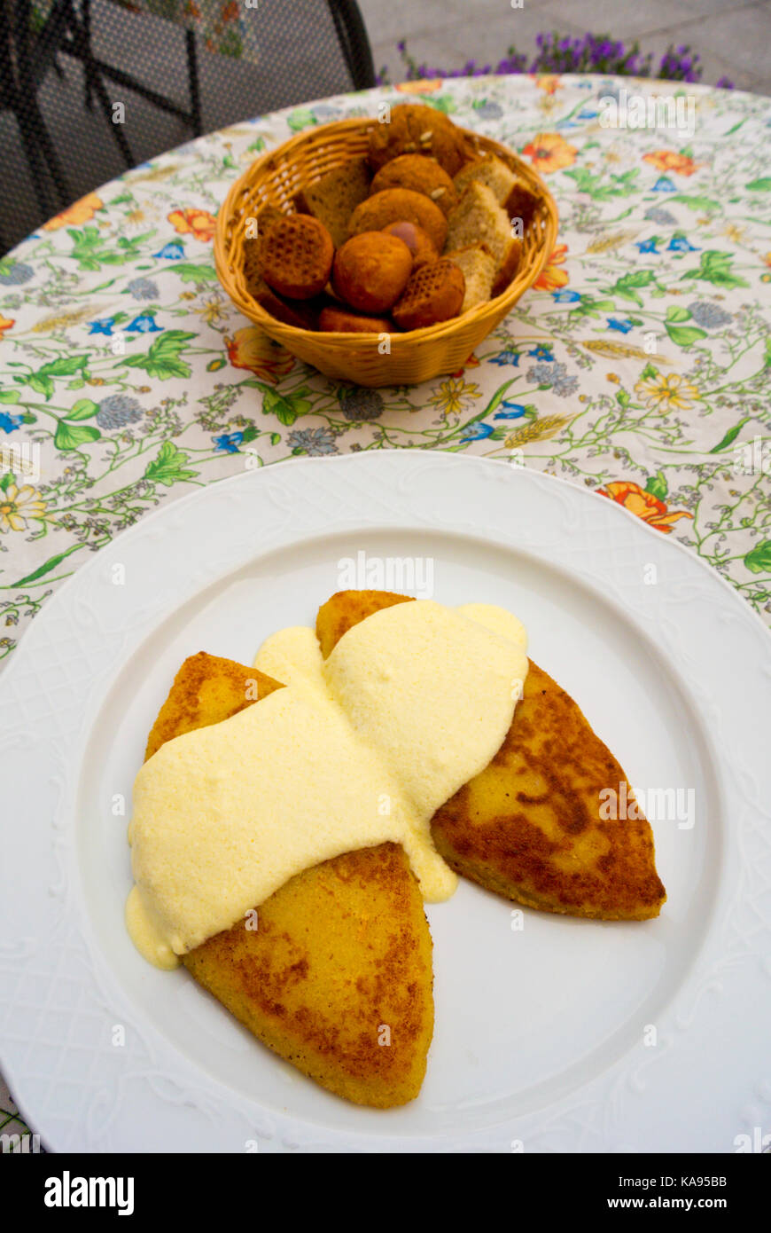 Zemaiciu blynai, crepes made from boiled potatoes and filled with meat