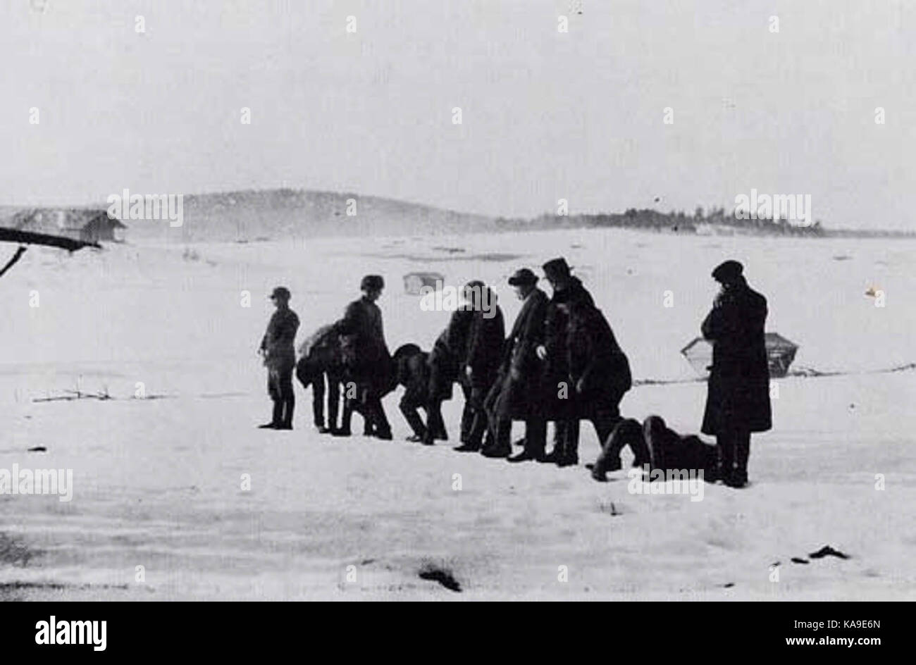 White firing squad executing Red soldiers in Länkipohja, Längelmäki, in 1918. Stock Photo
