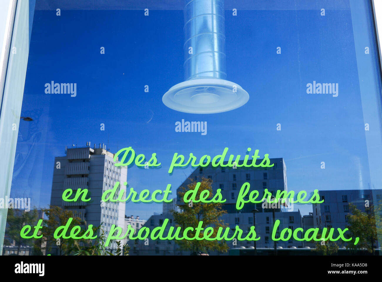 A cook promotes the use of products direct from farm, Paris, France Stock Photo