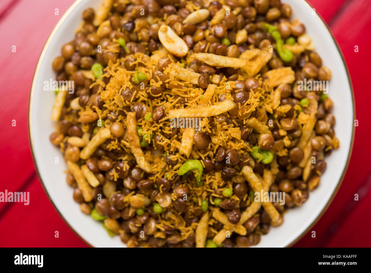 dal chivda