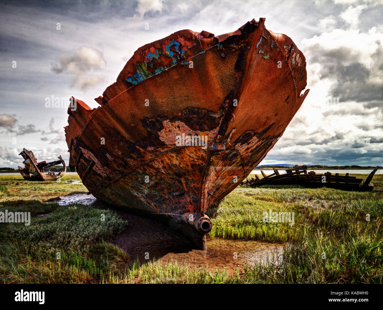 Prawl Point Wreck Rusting under the rusting wreck Stock Photo - Alamy