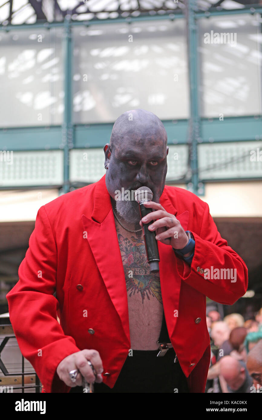 Page 3 Tattoo Convention Face High Resolution Stock Photography And Images Alamy