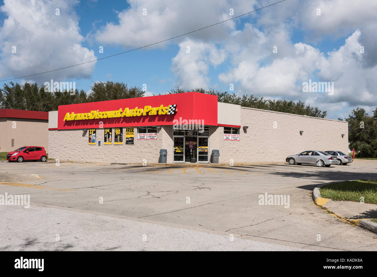 Advance Auto Parts located in Mount Dora, Florida Stock Photo Alamy
