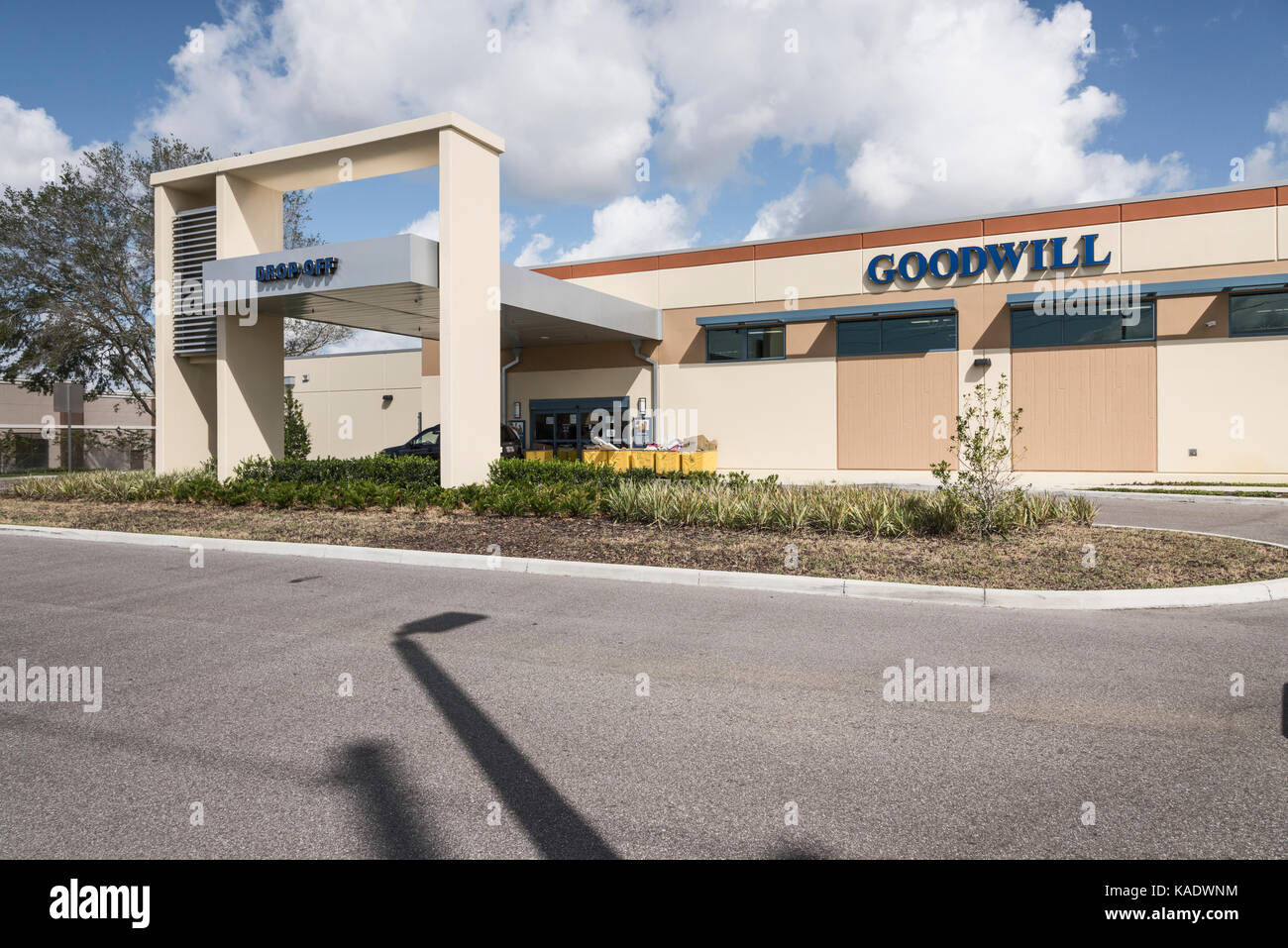 GoodWill DropOff Center located in Mount Dora, Florida USA Stock Photo