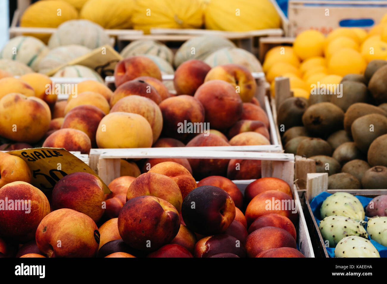 Fresh fruits and vegetables in street market Stock Photo - Alamy