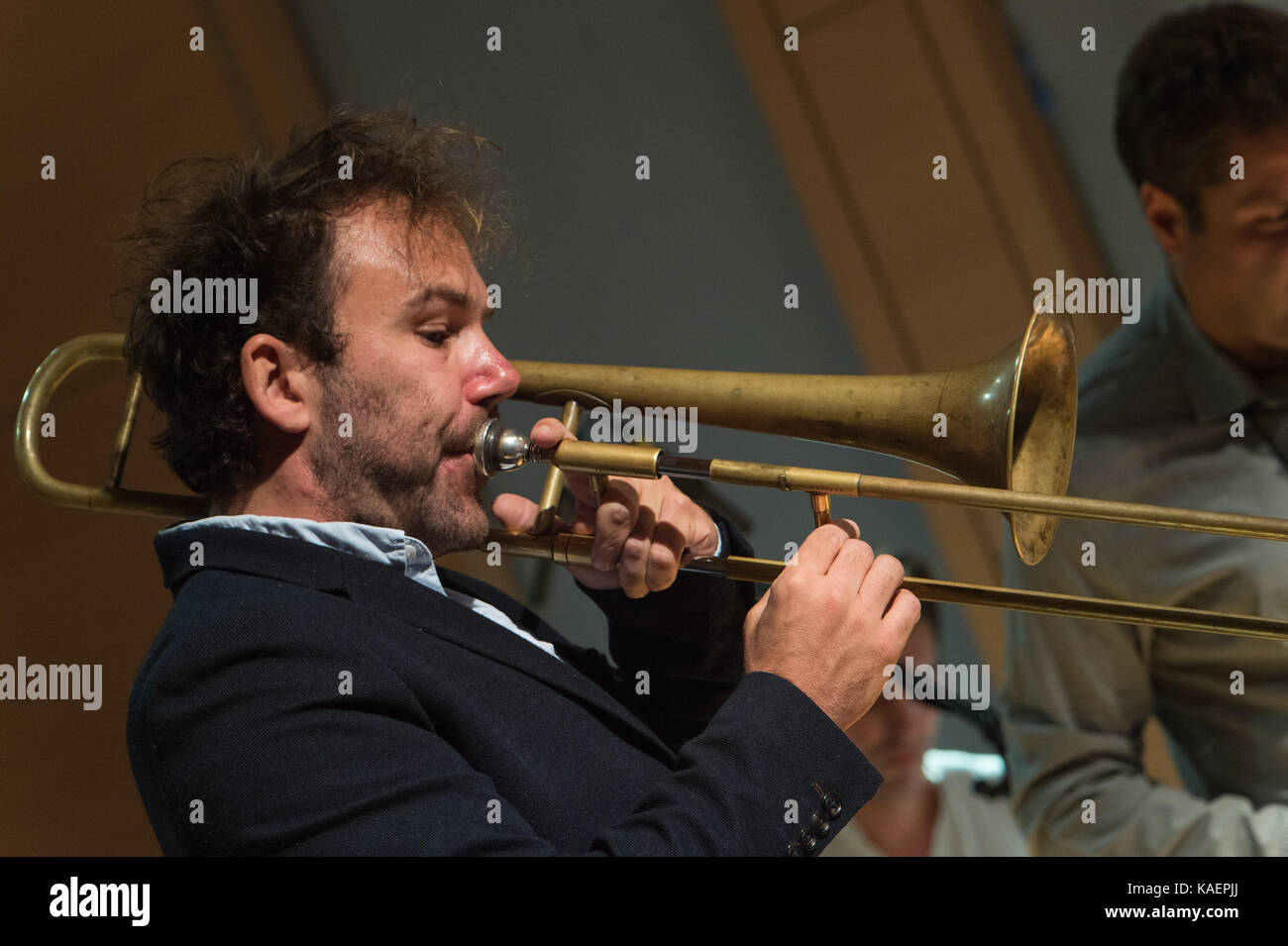 The Trombonist Fidel Fourneyron performed live on 23/9/2017 on the stage of the Casa del Jazz in Rome on the concluding night of a Franco-Italian jazz and improvised music festival 'Una Striscia di Terra Feconda'. With him on stage Cristiano Arcelli high sax (winner of the national competition MIDJ - National Association of jazz musicians), Francesco Diodati on guitar, Matteo Bortone on the double bass and Bernardo Guerra on drums. Fidel Fourneyron (Photo by Leo Claudio De Petris / Pacific Press) Stock Photo
