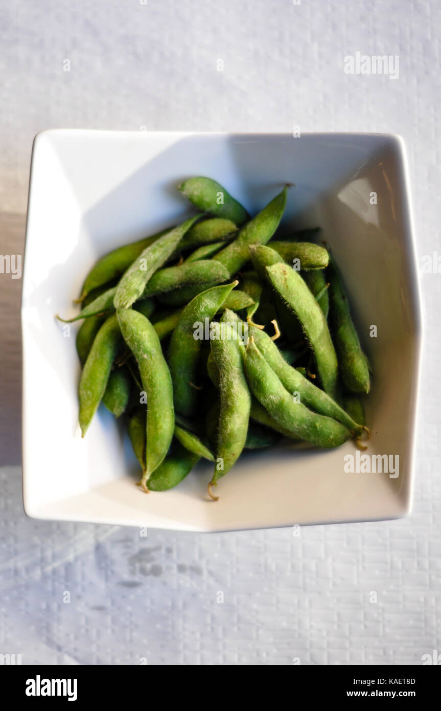Edamame, A healthy steamed soy bean appetizer Stock Photo Alamy