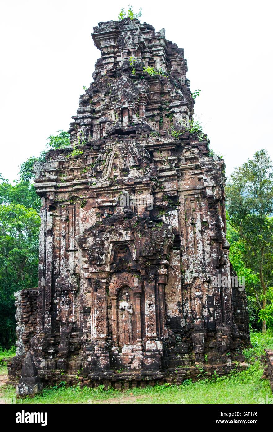 Hindu social structure hi-res stock photography and images - Alamy
