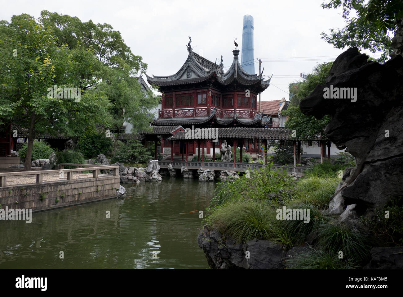 Yuyuan Garden Tea House, famous tourist attraction and traditional old