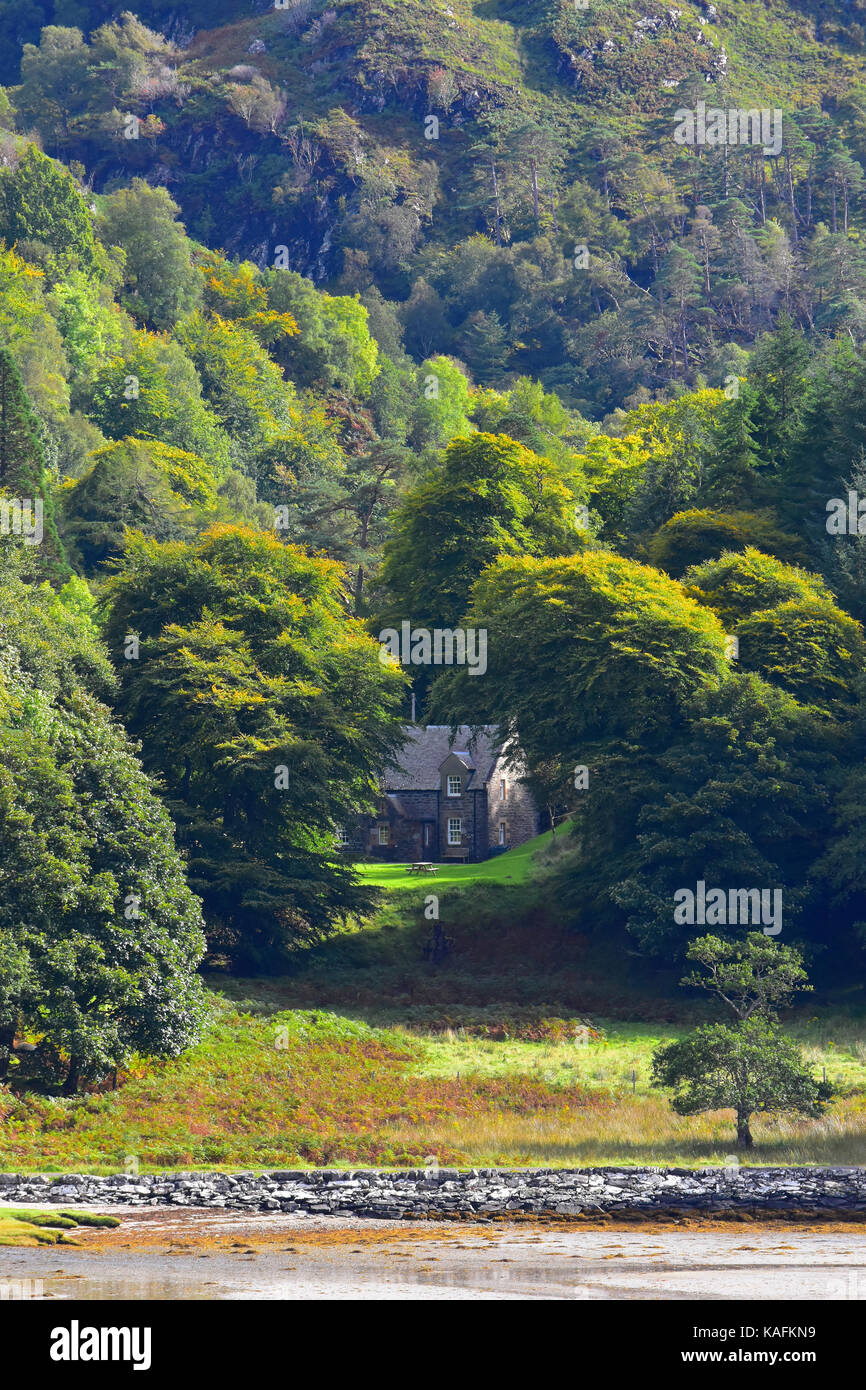 Clan Cottages Stock Photos Clan Cottages Stock Images Alamy