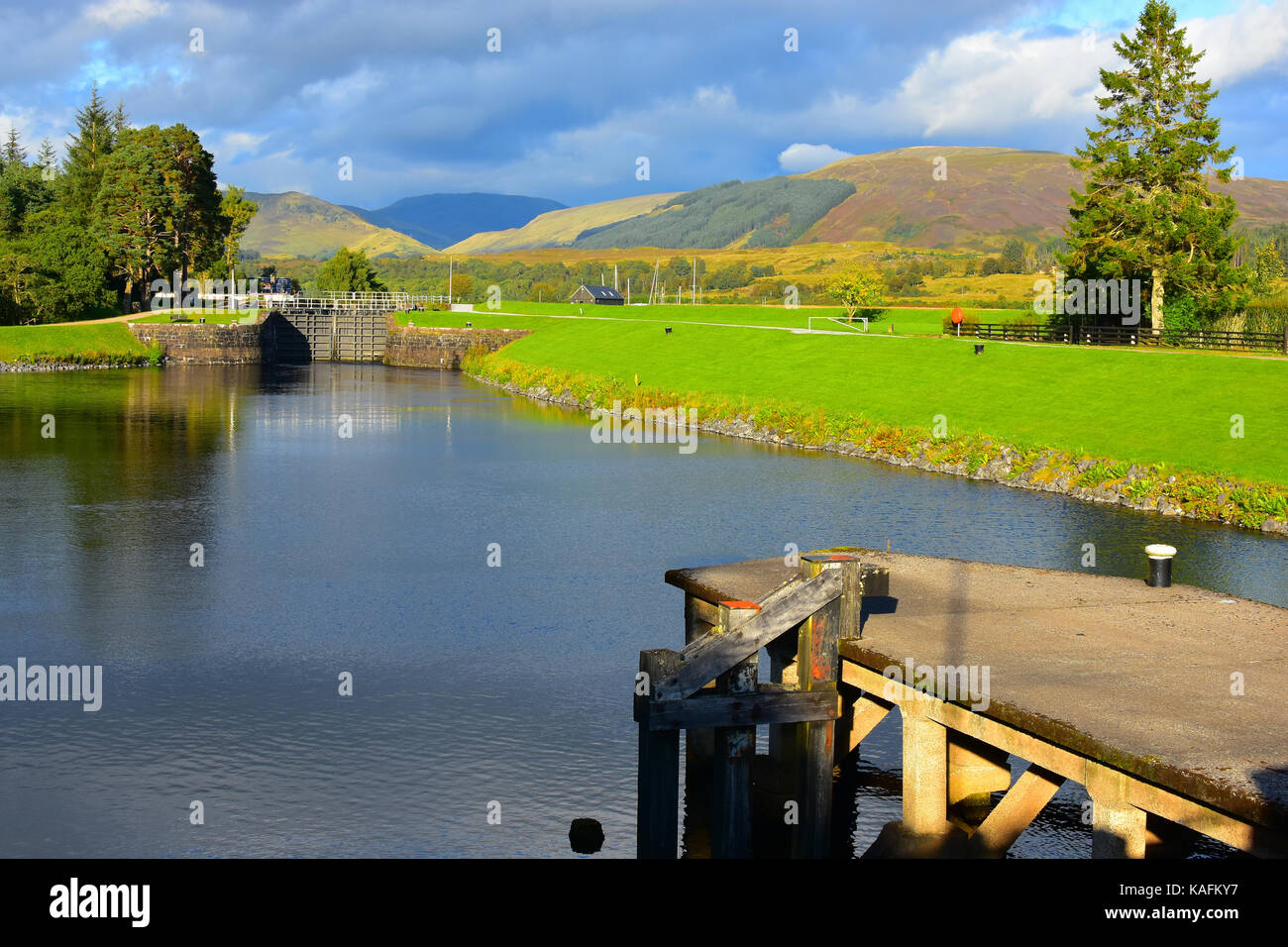 Canal and cottage at Gairlochy Scotland Stock Photo Alamy