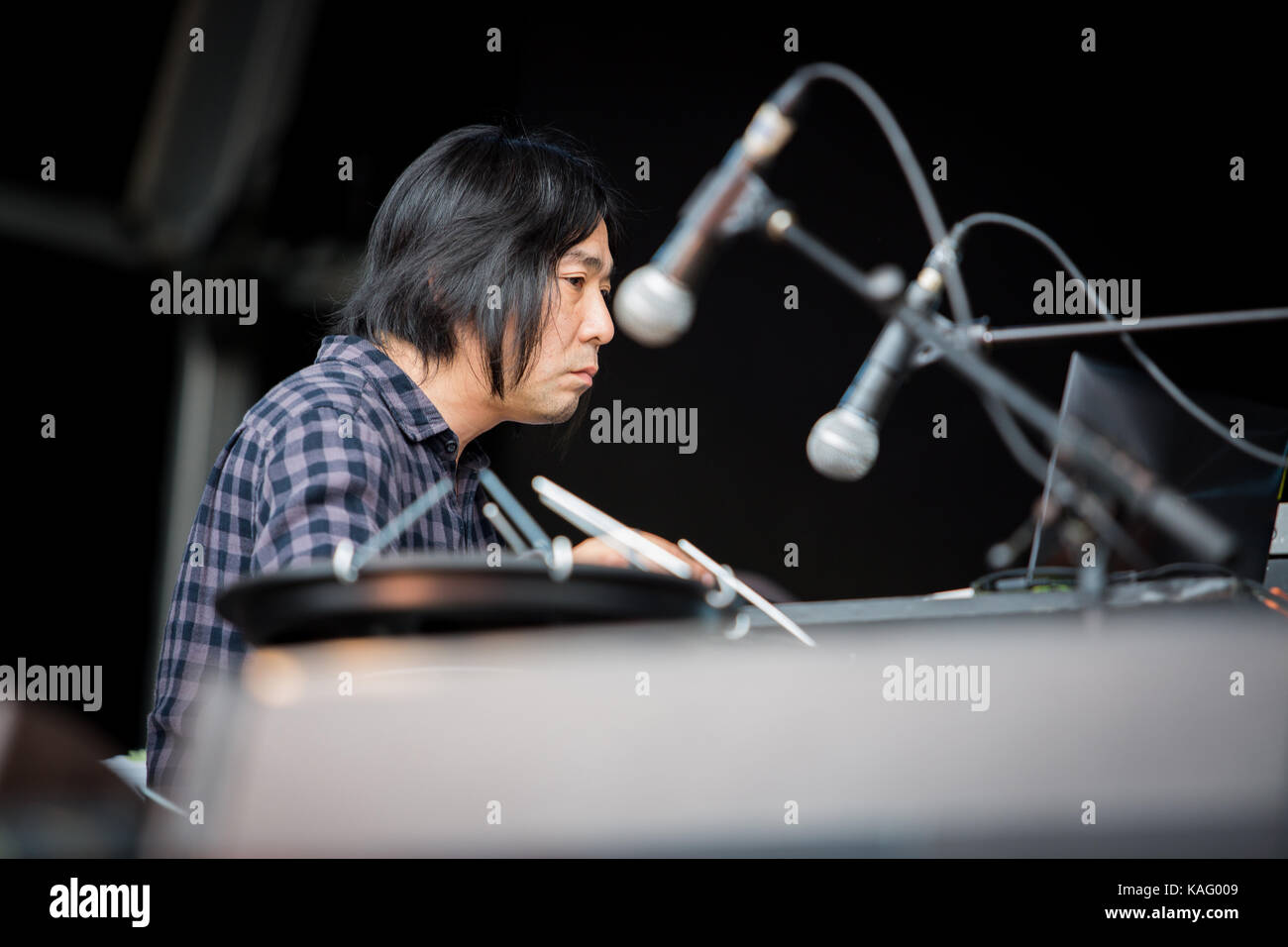 Boredoms band hi-res stock photography and images - Alamy