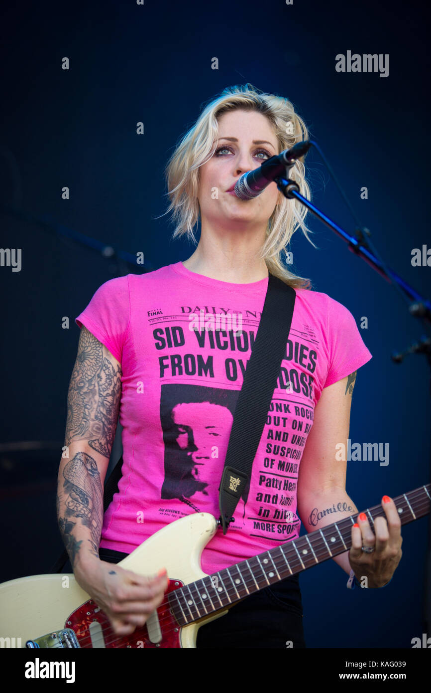 Brody Dalle Nude Photos 96 Brody Dalle Nude Photos 71