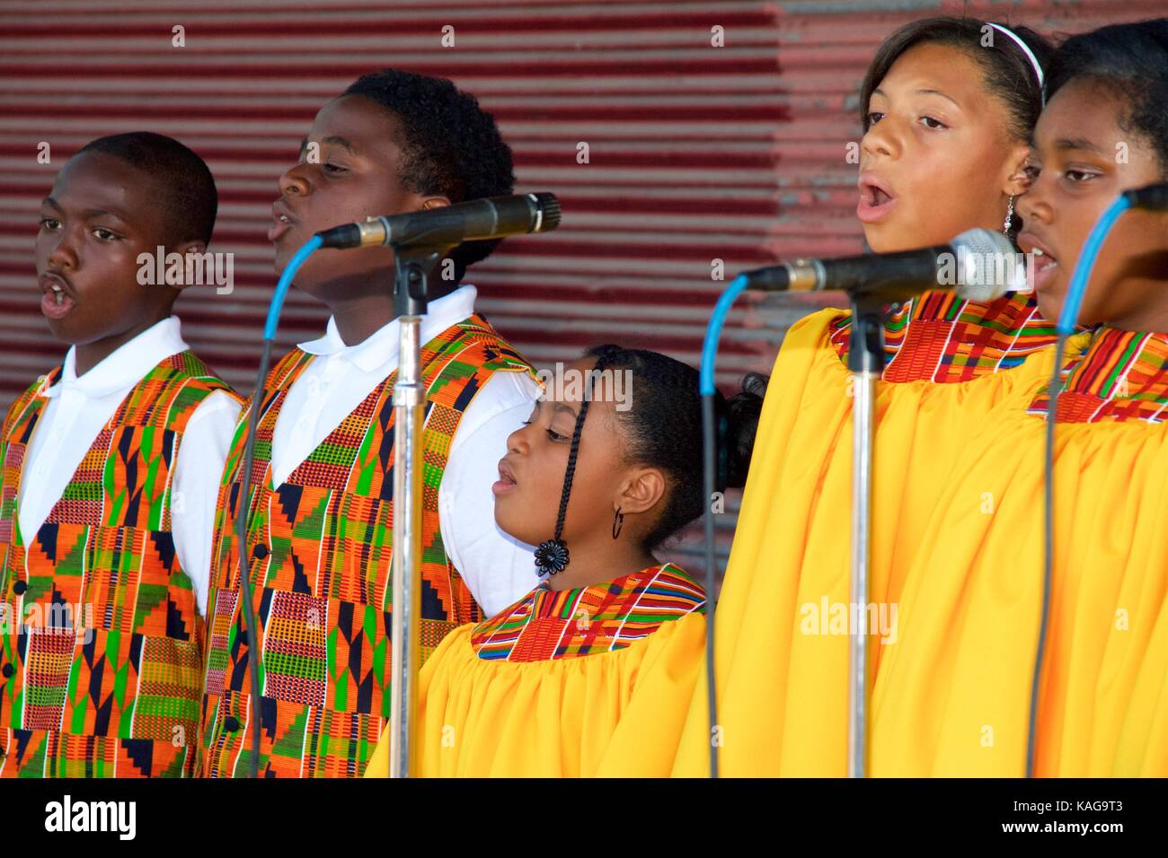 African Choir Stock Photos & African Choir Stock Images Alamy