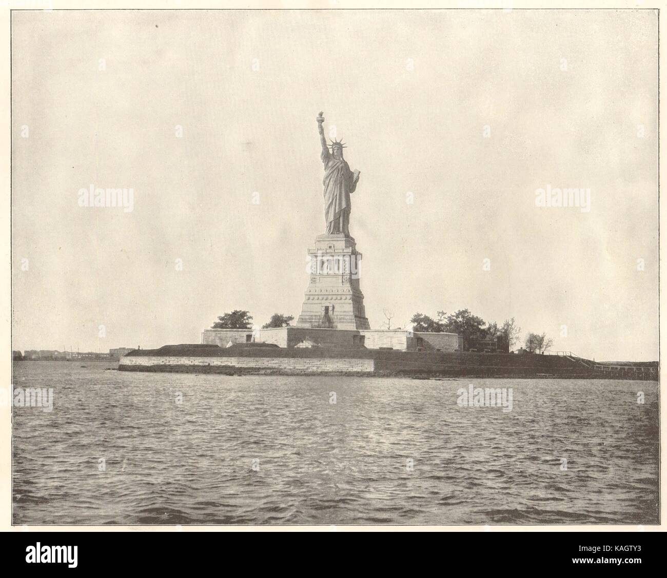 Statue of Liberty, New York Harbour Stock Photo Alamy