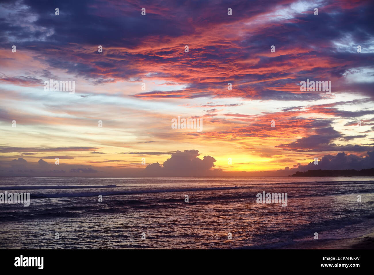 amazing colorful sunset on the sea Stock Photo - Alamy
