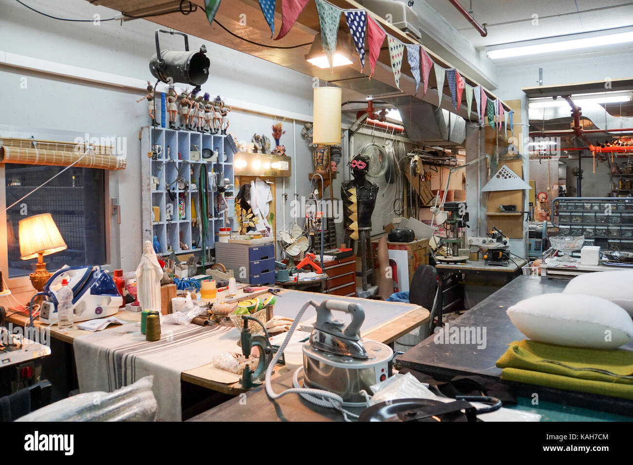 Theatre props workshop hi-res stock photography and images - Alamy