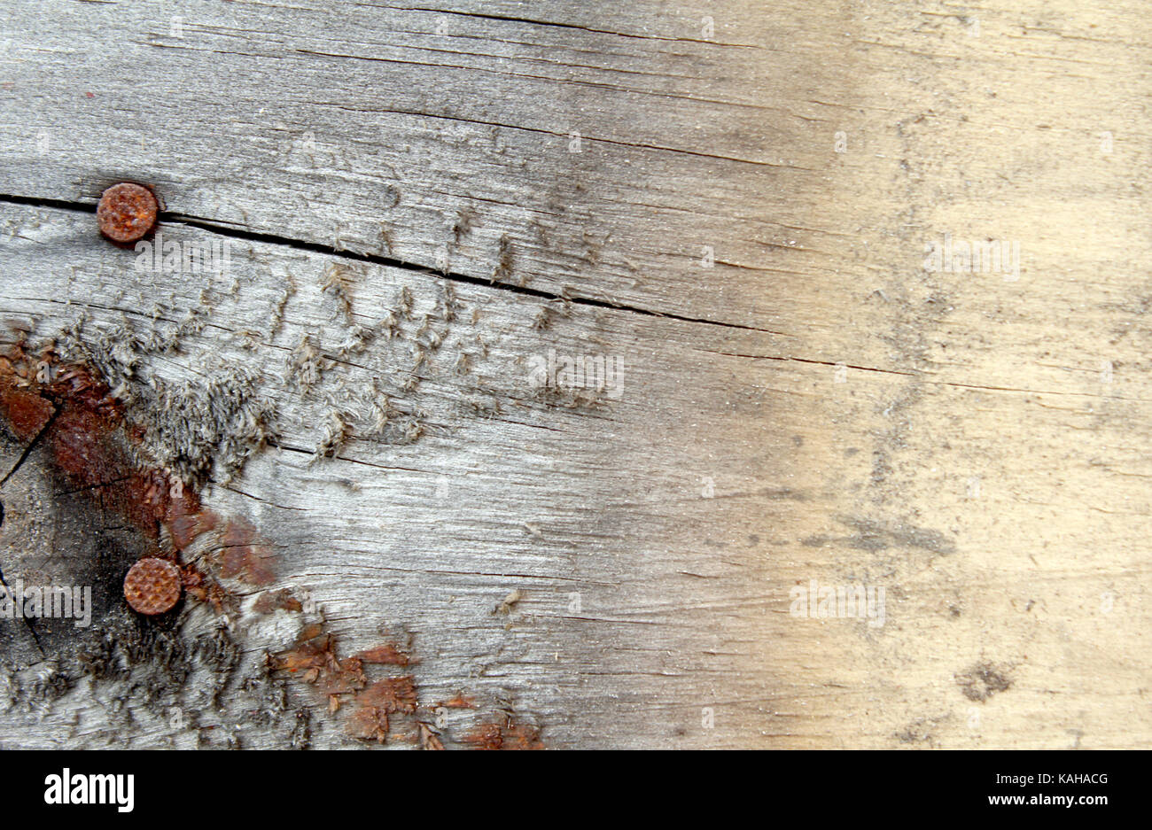 wood showing damage split from nail Stock Photo Alamy