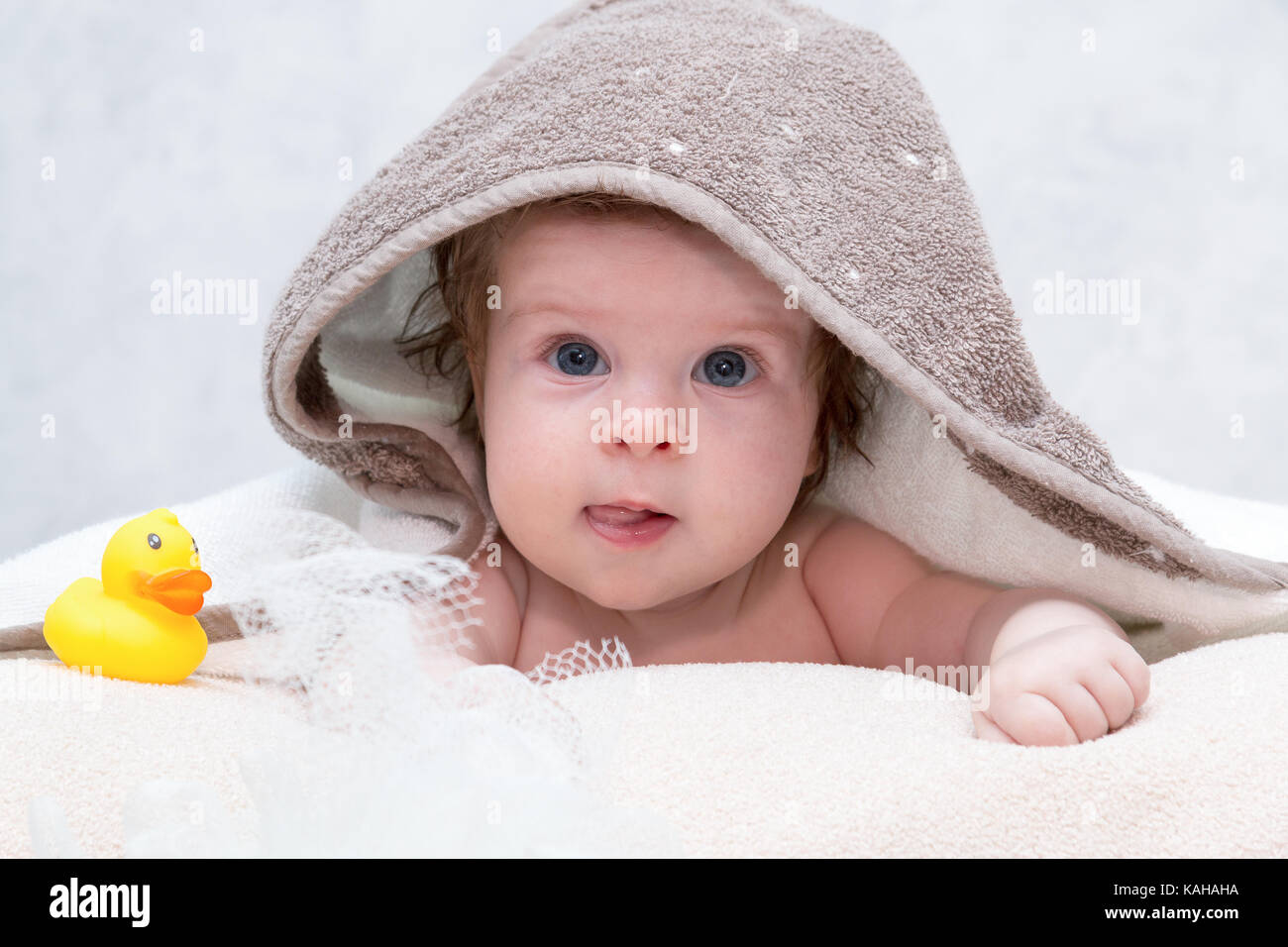 Children bath towel hires stock photography and images Alamy
