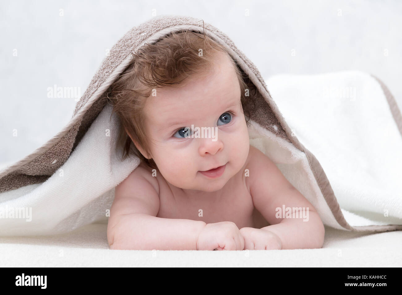 Toddler boy in hooded bath towel hires stock photography and images