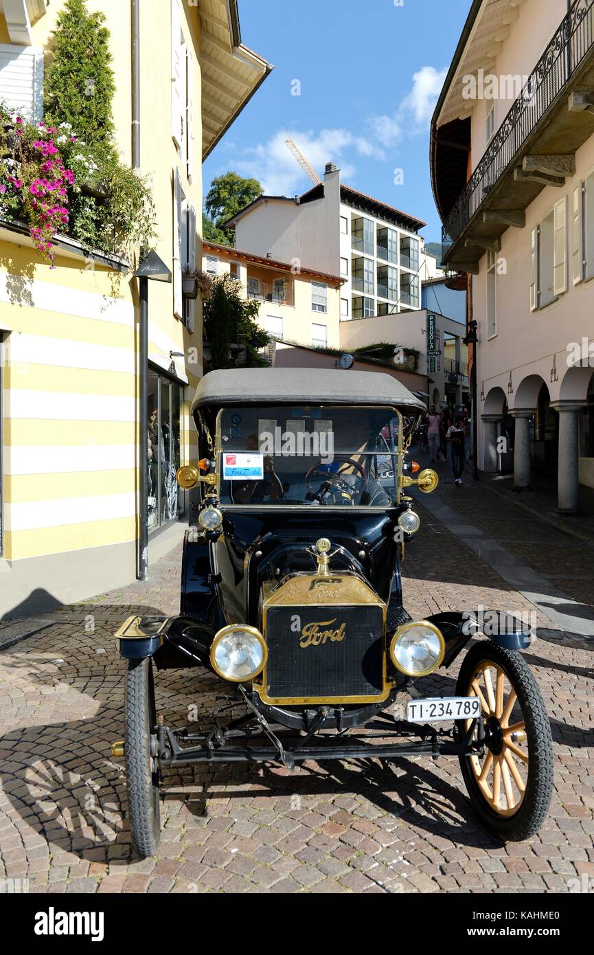 Ascona, Switzerland. 24th Sep, 2017. View of the city of Ascona in the Switzerland area Ticino, 24.September 2017. Credit: Frank May | usage worldwide/dpa/Alamy Live News Stock Photo