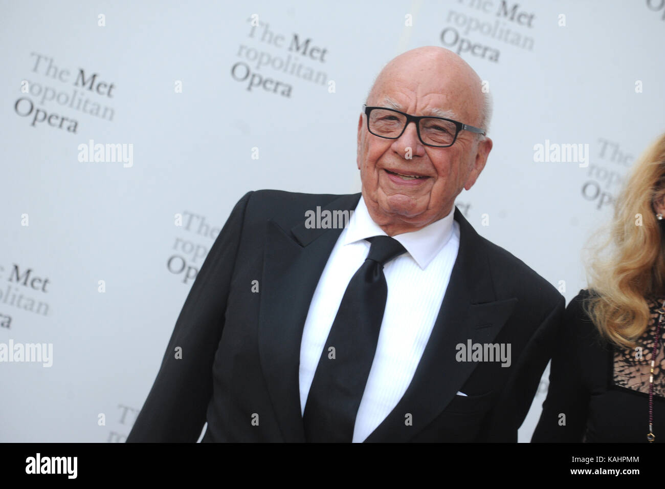 New York, NY, USA. 25th Sep, 2017. Rupert Murdoch, Jerry Hall attends Metropolitan Opera Opening Night Gala at Lincoln Center on September 25, 2017 in New York City. People: Rupert Murdoch, Jerry Hall Transmission Ref: MNC1 Must call if interested Michael Storms Storms Media Group Inc. 305-632-3400 - Cell 305-513-5783 - Fax MikeStorm Credit: Aol.Com Www.Storms Media Group.Com/Alamy Live News Stock Photo