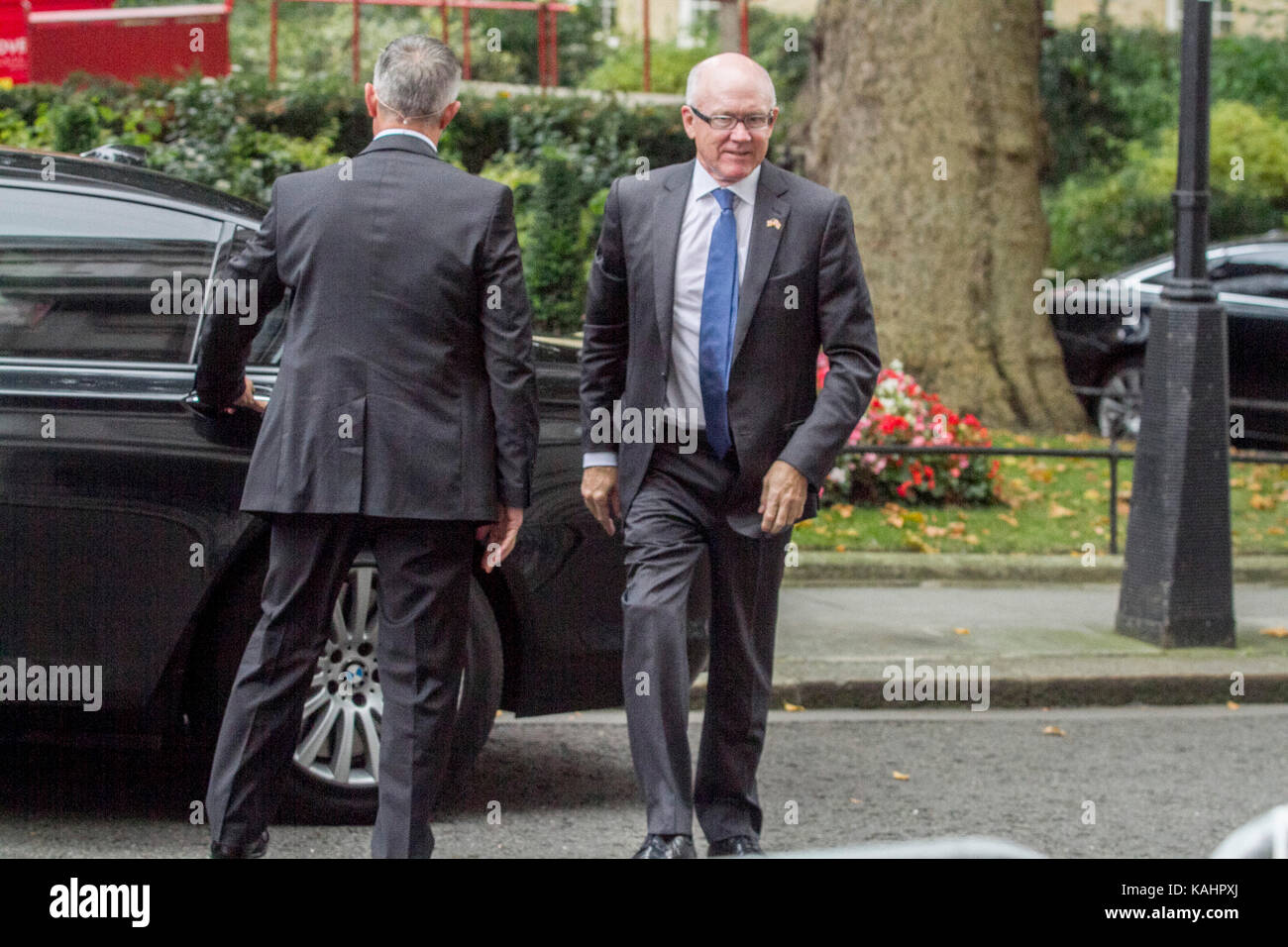 London UK. 26th September 2017.  The United States Ambassador to the United Kingdom Robert Wood (Woody) Johnson IV  visits Downing Street for a meeting Credit: amer ghazzal/Alamy Live News Stock Photo