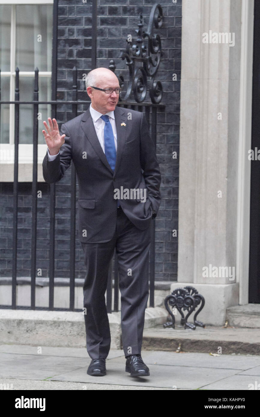 London UK. 26th September 2017.  The United States Ambassador to the United Kingdom Robert Wood (Woody) Johnson IV  visits Downing Street for a meeting Credit: amer ghazzal/Alamy Live News Stock Photo