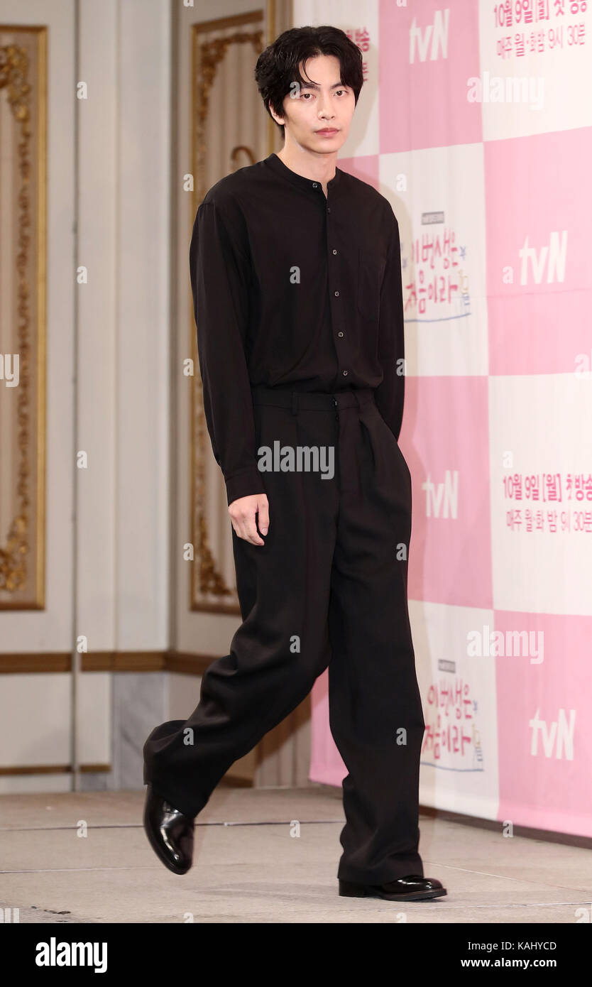 27th-sep-2017-s-korean-actor-lee-min-ki-south-korean-actor-lee-min