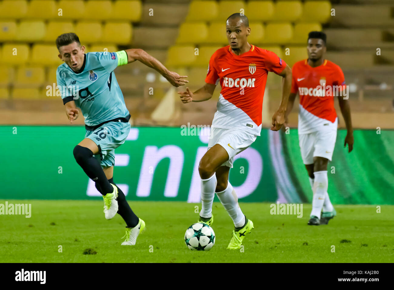 Monaco, France. 26th Sep, 2017. Fabinho (R) (AS Monaco) - Hector Herrera (L) (FC Porto) during the Champions League Group Match between AS Monaco and FC Porto in the Stade Louis II in Monaco, 26 September 2017 Credit: Norbert Scanella/Alamy Live News Stock Photo