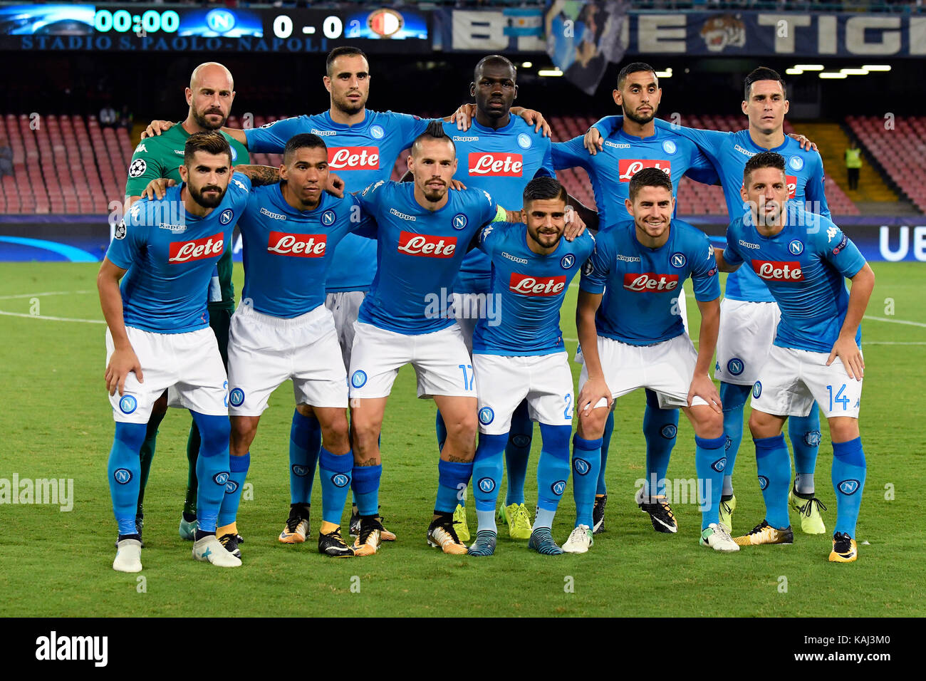 NAPLES, ITALY - SEPTEMBER 26: Team of Napoli pose for photo prior the UEFA Champions  League group F match between SSC Napoli and Feyenoord at Stadio San Paolo  on September 26, 2017