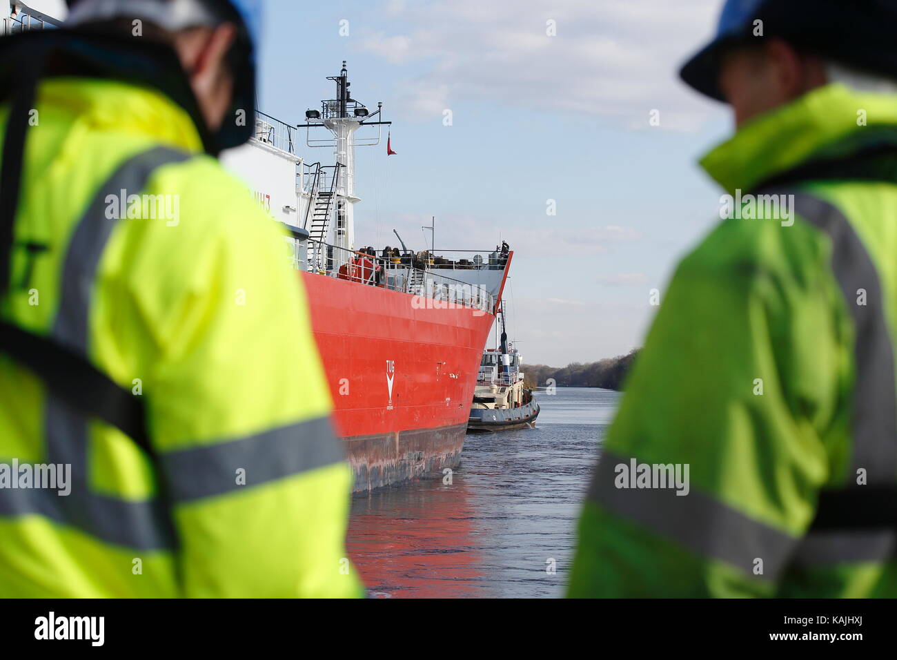 Tug boat MSC Viking pulls Kemira Gas on the Manchester Ship Canal by